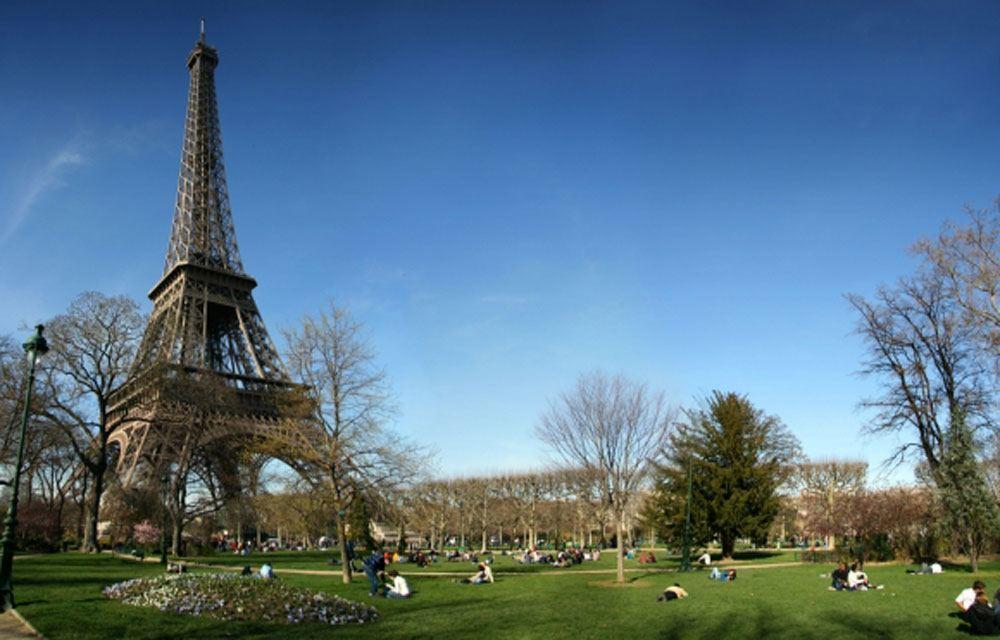 Апартаменти Eiffel Tower Champs De Mars Париж Екстер'єр фото